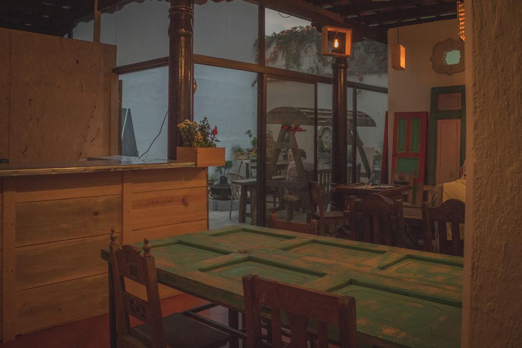 Somos Hostal Antigua Quarto foto