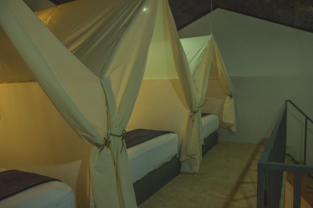 Somos Hostal Antigua Quarto foto